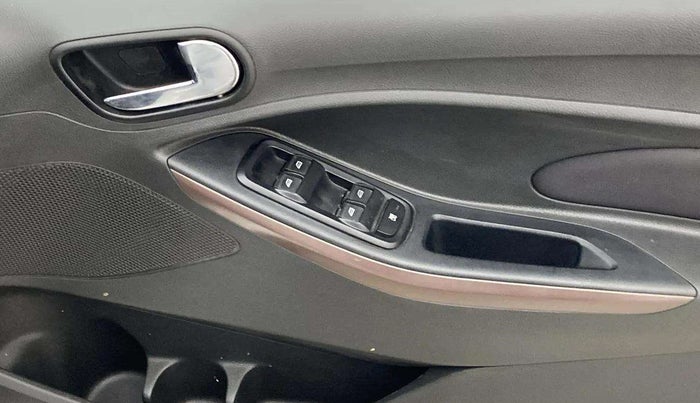 2019 Ford FREESTYLE TITANIUM PLUS 1.2 PETROL, Petrol, Manual, 35,655 km, Driver Side Door Panels Control