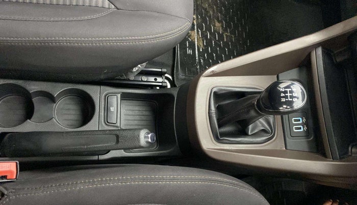 2019 Ford FREESTYLE TITANIUM PLUS 1.2 PETROL, Petrol, Manual, 35,655 km, Gear Lever