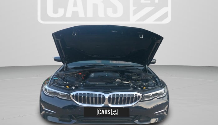 2022 BMW 3 Series 320D LUXURY EDITION, Diesel, Automatic, 20,334 km, Open Bonet