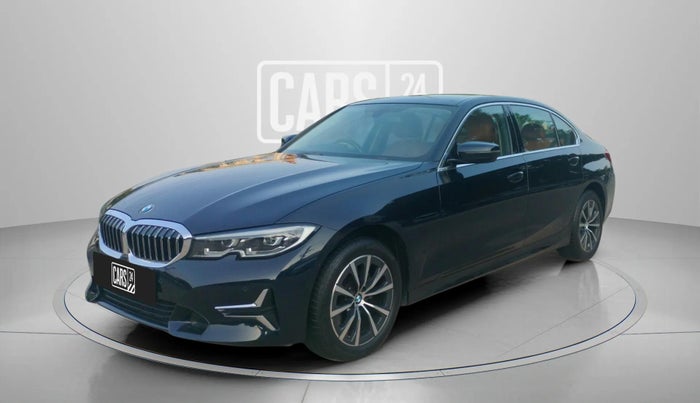 2022 BMW 3 Series 320D LUXURY EDITION, Diesel, Automatic, 20,334 km, Left Front Diagonal