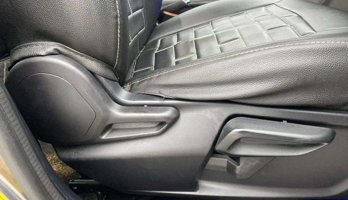 2022 Tata Tiago XT PETROL, Petrol, Manual, 66,483 km, Driver Side Adjustment Panel