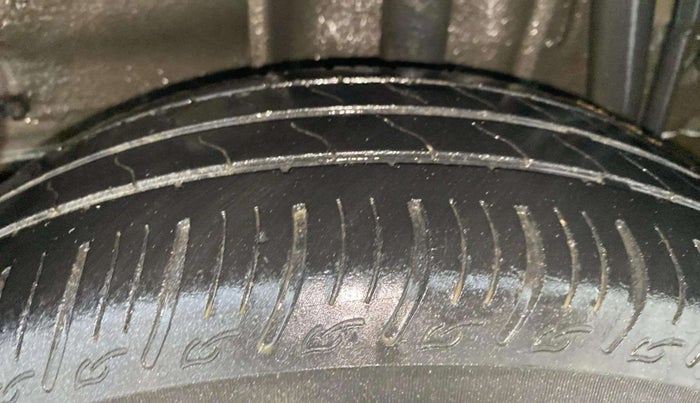 2022 Tata Tiago XT PETROL, Petrol, Manual, 66,483 km, Left Rear Tyre Tread