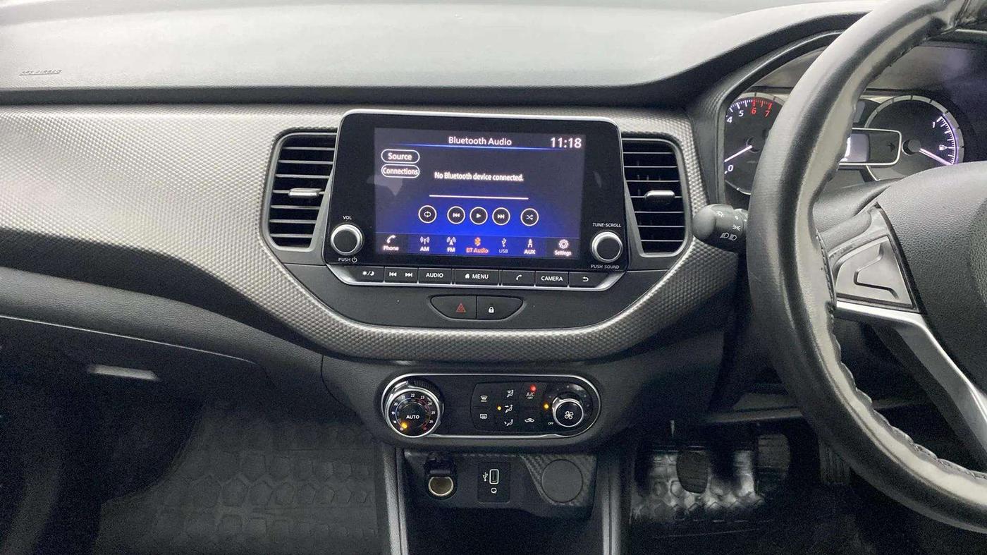 2019 Nissan Kicks XV 1.5, Petrol, Manual, 33,077 km, Air Conditioner