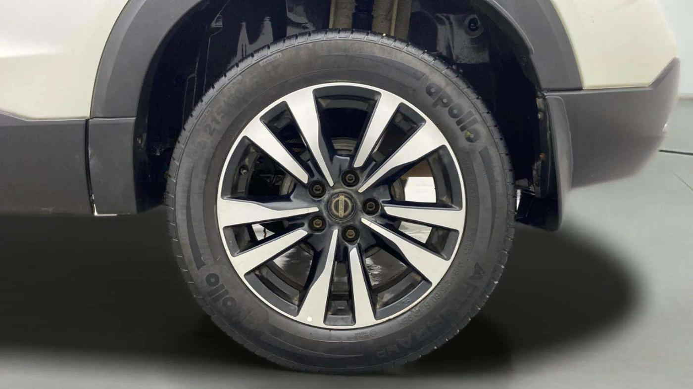 2019 Nissan Kicks XV 1.5, Petrol, Manual, 33,077 km, Left Rear Wheel