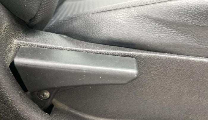 2019 Tata Tiago XZA PETROL, Petrol, Automatic, 14,768 km, Driver Side Adjustment Panel