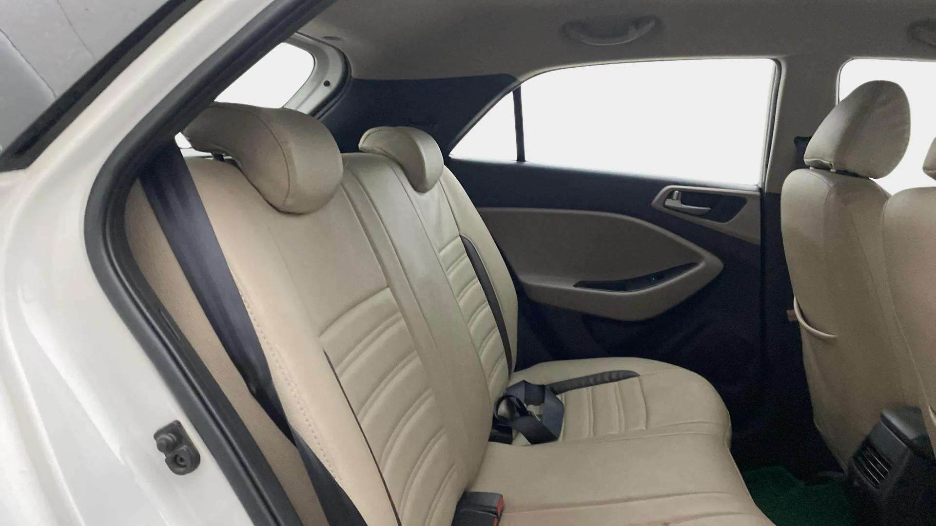 Rear-Cabin-View