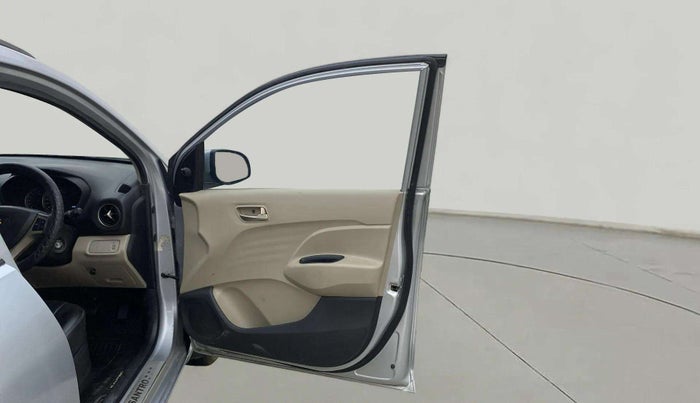 2019 Hyundai NEW SANTRO MAGNA AMT, Petrol, Automatic, 83,065 km, RHS Front Door