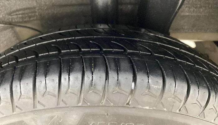 2019 Hyundai NEW SANTRO MAGNA AMT, Petrol, Automatic, 83,065 km, Left Rear Tyre Tread