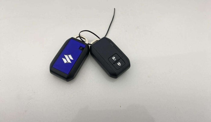 2023 Maruti BREZZA ZXI S-CNG, CNG, Manual, 26,647 km, Key Close Up
