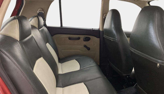 2013 Hyundai Santro Xing GLS, Petrol, Manual, 78,489 km, Right Side Rear Door Cabin