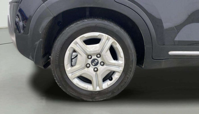 2021 KIA SONET HTX 1.5, Diesel, Manual, 92,006 km, Right Rear Wheel