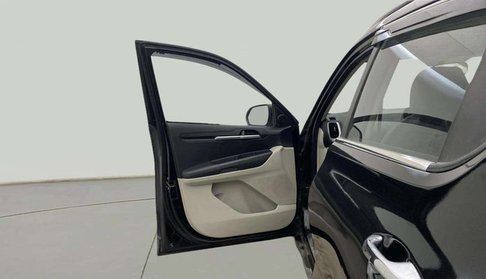 2021 KIA SONET HTX 1.5, Diesel, Manual, 92,006 km, LHS Front Door