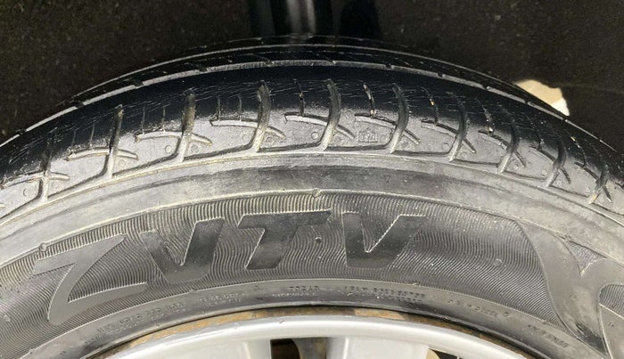 2017 Maruti Baleno DELTA DIESEL 1.3, Diesel, Manual, 59,479 km, Left Rear Tyre Tread