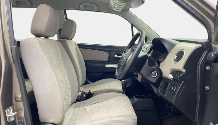 2016 Maruti Wagon R 1.0 VXI AMT, Petrol, Automatic, 61,247 km, Right Side Front Door Cabin