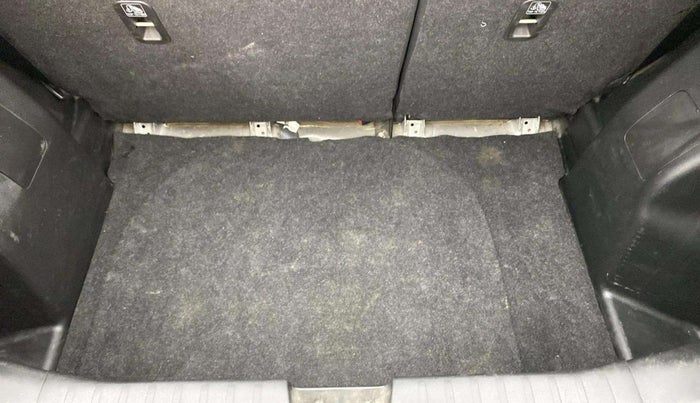 2021 Maruti Baleno ZETA PETROL 1.2, Petrol, Manual, 70,270 km, Boot Inside