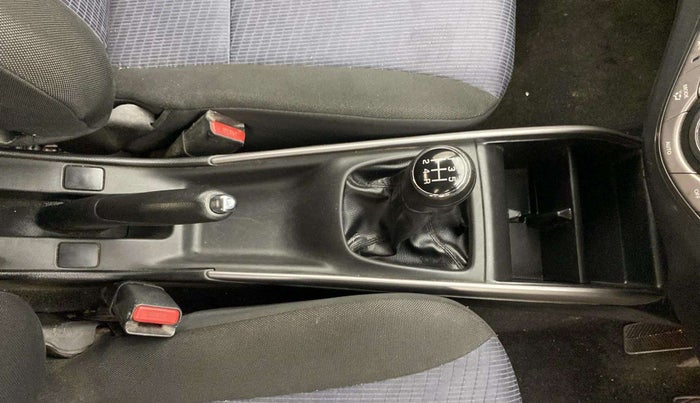 2021 Maruti Baleno ZETA PETROL 1.2, Petrol, Manual, 70,270 km, Gear Lever