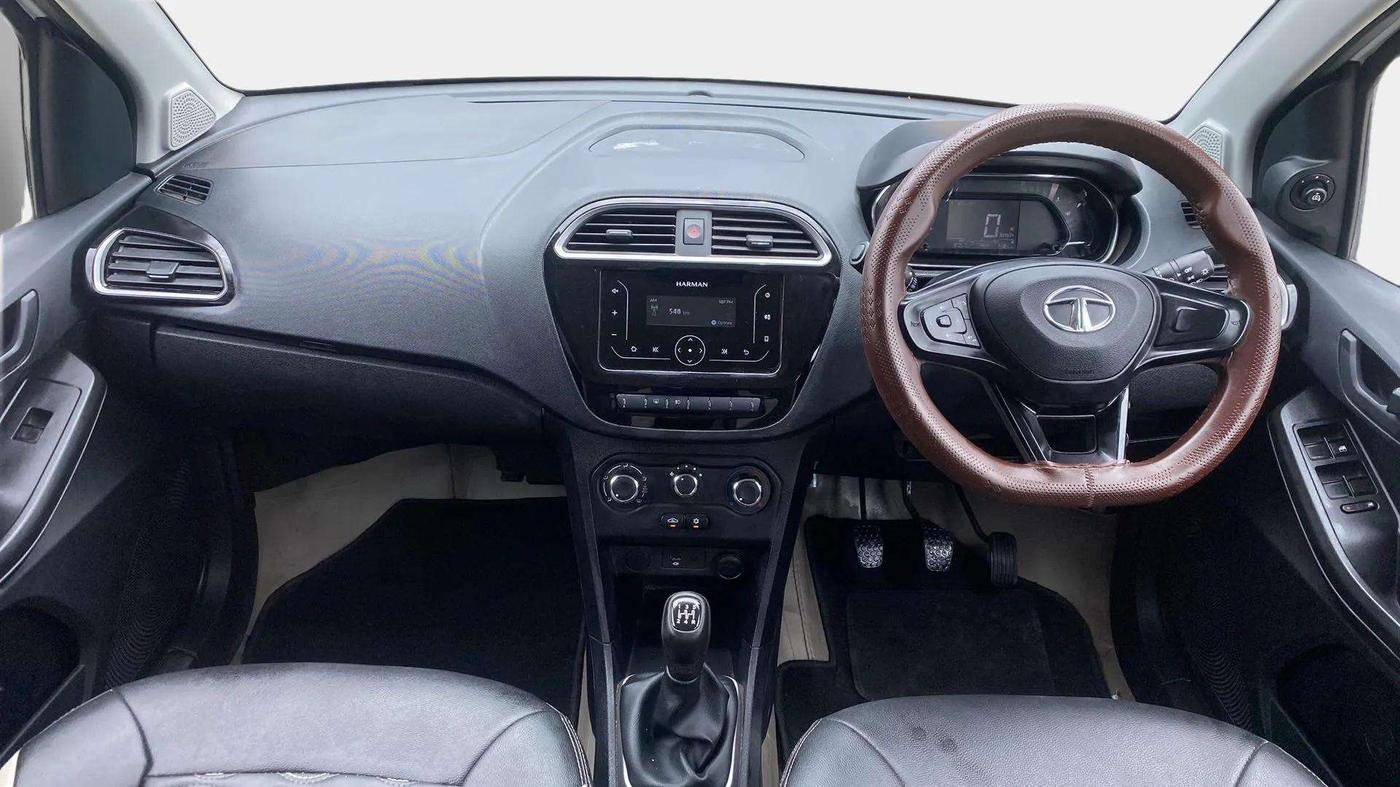 2022 Tata TIAGO NRG XT MT, Petrol, Manual, 9,756 km, Dashboard