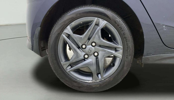 2025 Hyundai NEW I20 SPORTZ 1.5 MT, Diesel, Manual, 29,126 km, Right Rear Wheel