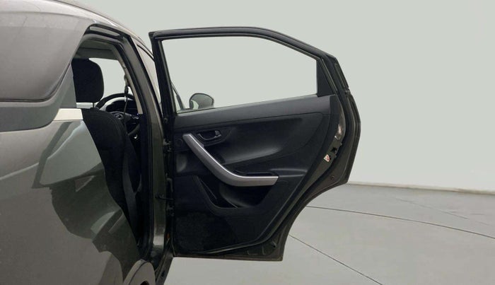 2021 Tata NEXON XM SUNROOF PETROL, Petrol, Manual, 59,727 km, RHS Rear Door