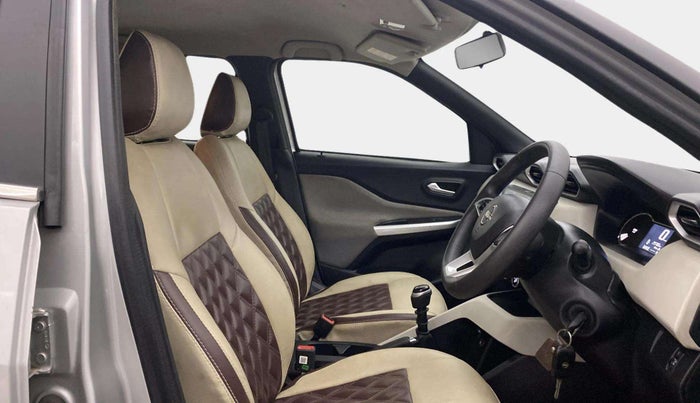 2022 Nissan MAGNITE XL, Petrol, Manual, 29,767 km, Right Side Front Door Cabin