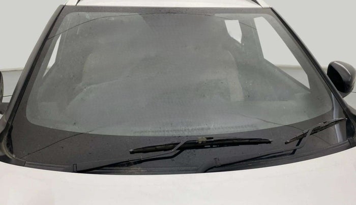 2022 Nissan MAGNITE XL, Petrol, Manual, 29,767 km, Front Windshield