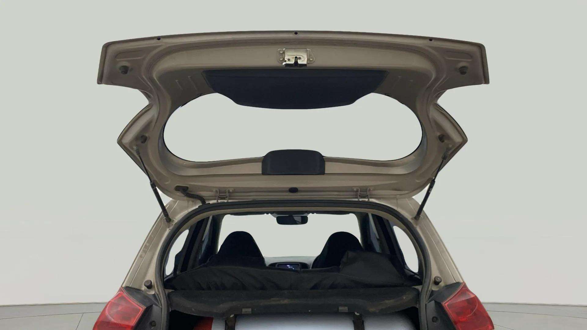 Boot-Open-Top-Half-View-43
