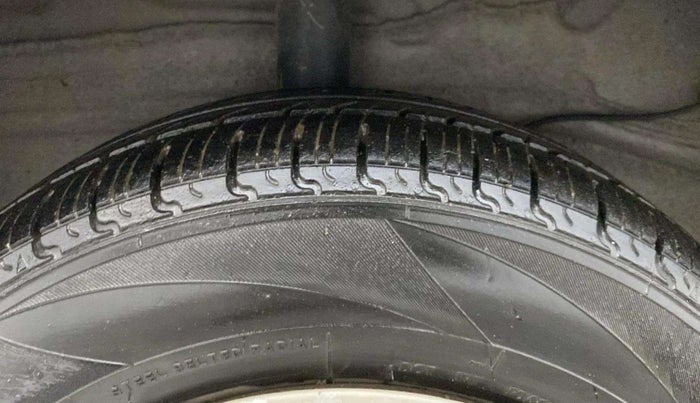 2019 Hyundai NEW SANTRO SPORTZ CNG, CNG, Manual, 67,235 km, Right Rear Tyre Tread