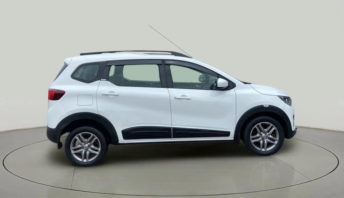 2020 Renault TRIBER RXZ, Petrol, Manual, 32,101 km, Right Side View