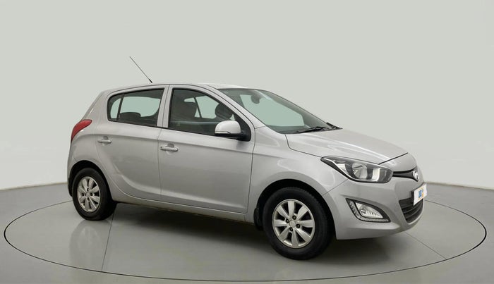 2014 Hyundai i20 SPORTZ 1.2, Petrol, Manual, 71,453 km, Right Front Diagonal