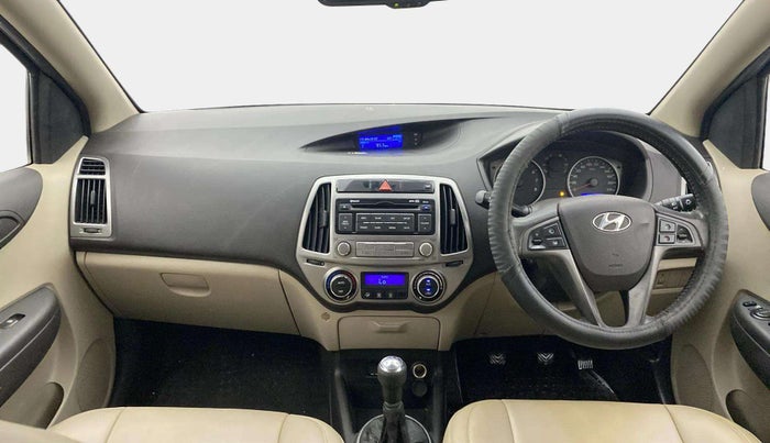 2014 Hyundai i20 SPORTZ 1.2, Petrol, Manual, 71,453 km, Dashboard