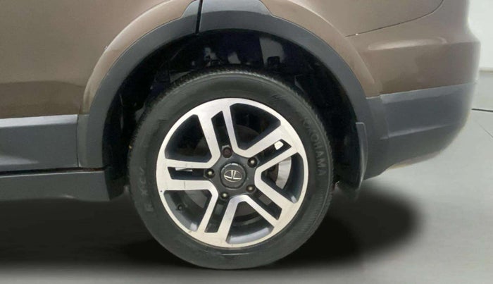 2018 Tata Hexa XT 4X2 7 STR, Diesel, Manual, 1,29,969 km, Left Rear Wheel
