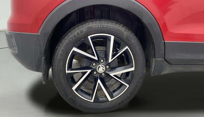 2022 Skoda KUSHAQ MONTE CARLO 1.5L TSI DSG, Petrol, Automatic, 44,266 km, Left Rear Wheel