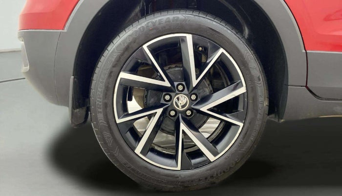 2022 Skoda KUSHAQ MONTE CARLO 1.5L TSI DSG, Petrol, Automatic, 44,266 km, Right Rear Wheel