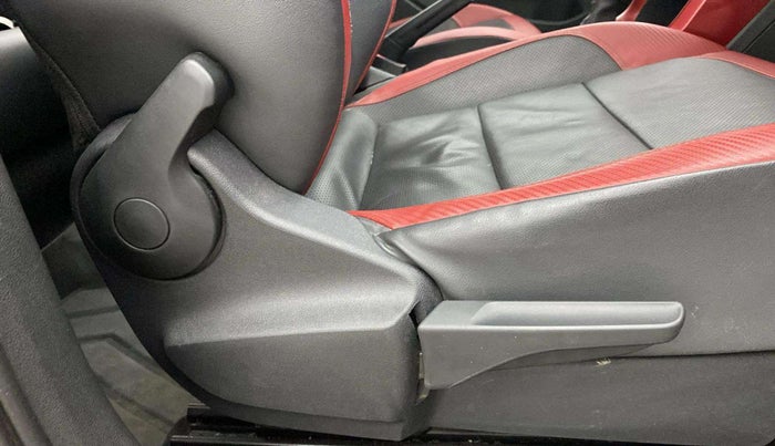 2022 Skoda KUSHAQ MONTE CARLO 1.5L TSI DSG, Petrol, Automatic, 44,266 km, Driver Side Adjustment Panel
