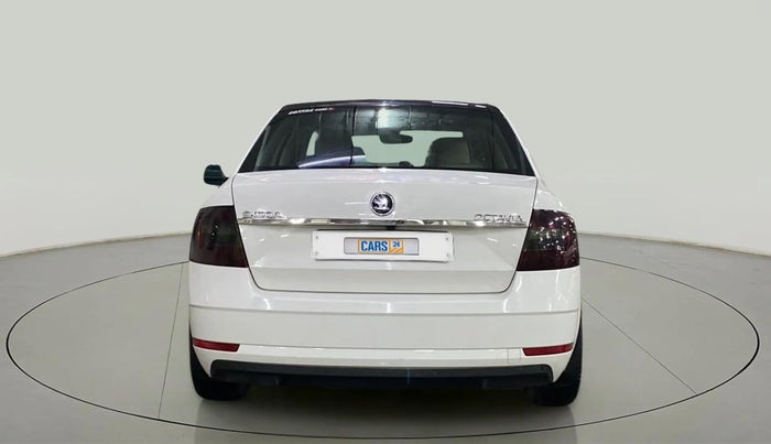 2019 Skoda Octavia STYLE 1.4 TSI, Petrol, Manual, 37,386 km, Back/Rear
