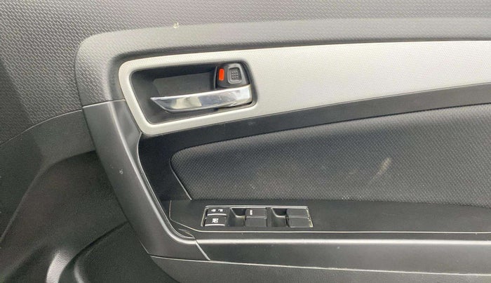 2021 Maruti Vitara Brezza ZXI PLUS, Petrol, Manual, 47,998 km, Driver Side Door Panels Control