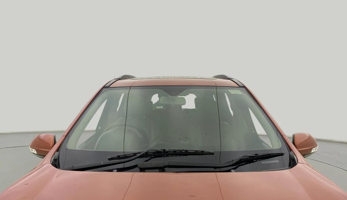 2016 Mahindra XUV500 W10, Diesel, Manual, 1,10,513 km, Front Windshield