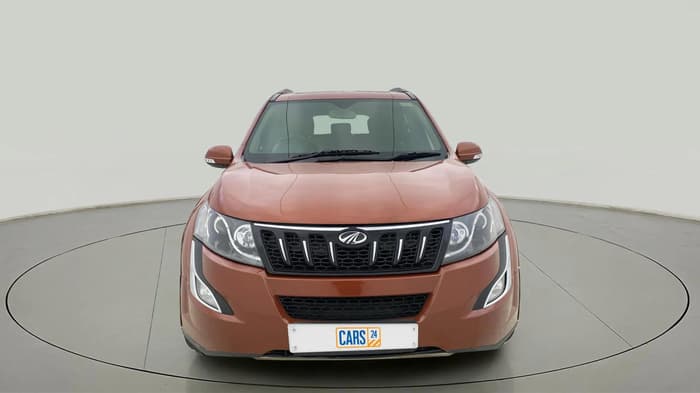 2016 Mahindra XUV500 W10, Diesel, Manual, 1,10,513 km, Front