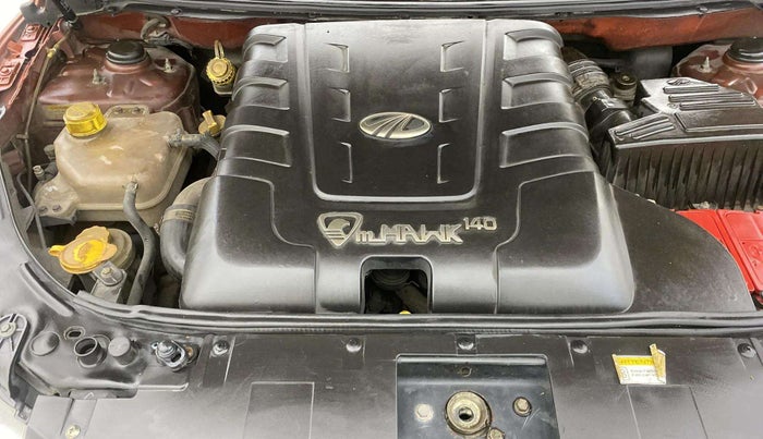 2016 Mahindra XUV500 W10, Diesel, Manual, 1,10,513 km, Engine View - Right