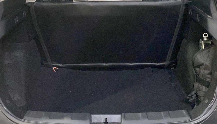 2024 Tata NEXON SMART+ SUNROOF 1.2 PETROL, Petrol, Manual, 7,194 km, Boot Inside