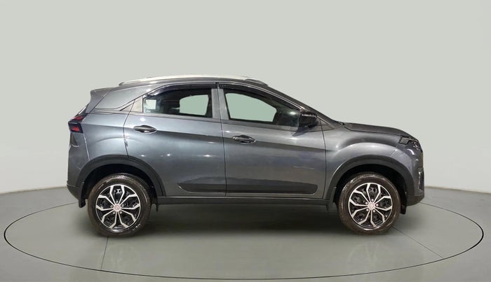 2024 Tata NEXON SMART+ SUNROOF 1.2 PETROL, Petrol, Manual, 7,194 km, Right Side View