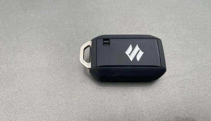 2021 Maruti Baleno ZETA CVT PETROL 1.2, Petrol, Automatic, 15,157 km, Key Close Up