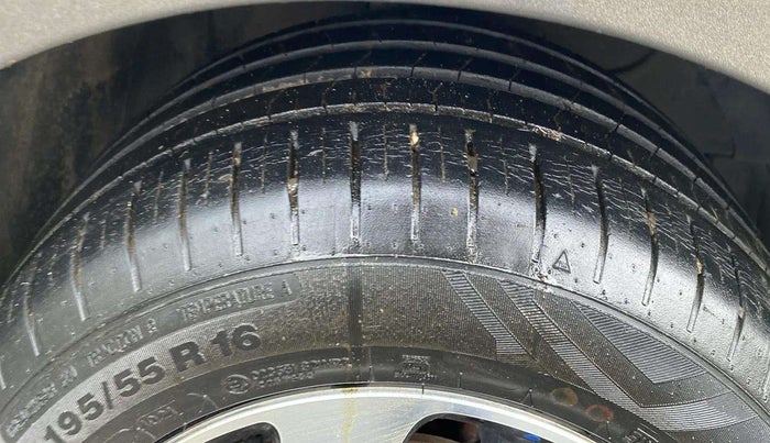 2021 Maruti Baleno ZETA CVT PETROL 1.2, Petrol, Automatic, 15,157 km, Right Front Tyre Tread