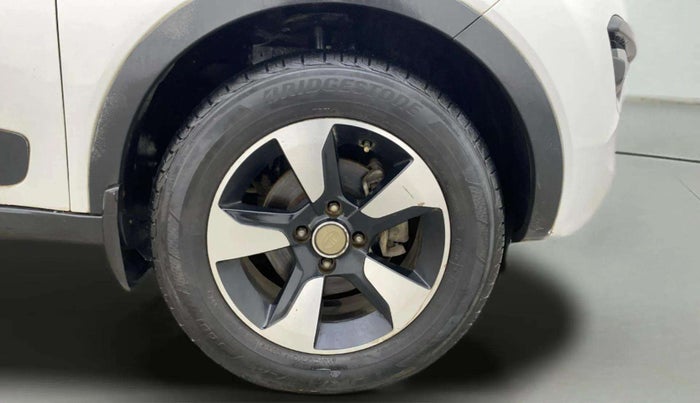 2019 Tata NEXON XZA PLUS DIESEL, Diesel, Automatic, 96,272 km, Right Front Wheel