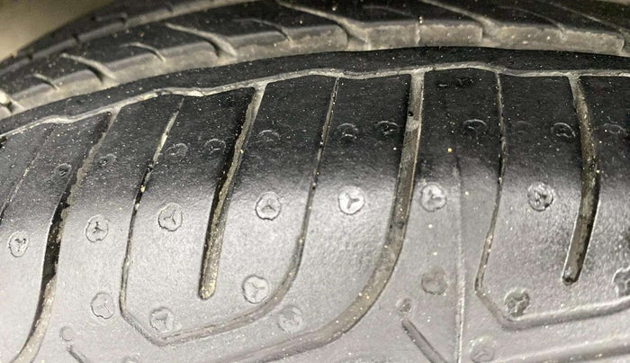 2017 Honda City 1.5L I-VTE V CVT, Petrol, Automatic, 40,720 km, Right Rear Tyre Tread