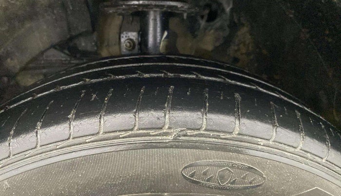 2019 Maruti Baleno DELTA PETROL 1.2, Petrol, Manual, 77,875 km, Left Front Tyre Tread