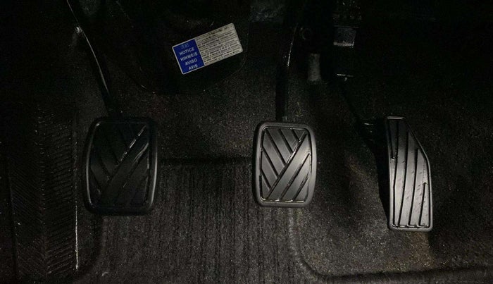 2019 Maruti Baleno DELTA PETROL 1.2, Petrol, Manual, 77,875 km, Pedals