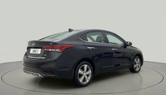 2018 Hyundai Verna 1.6 VTVT SX O, Petrol, Manual, 35,068 km, Right Back Diagonal