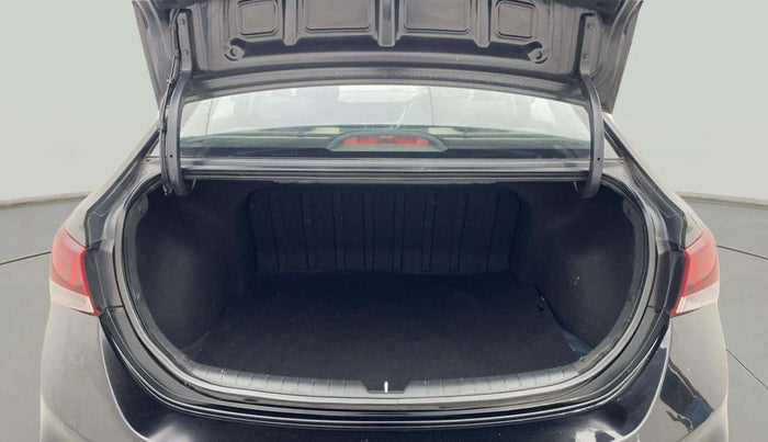 2018 Hyundai Verna 1.6 VTVT SX O, Petrol, Manual, 35,068 km, Boot Open Zoomed View