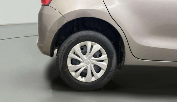 2020 Maruti Swift VXI, Petrol, Manual, 43,468 km, Right Rear Wheel